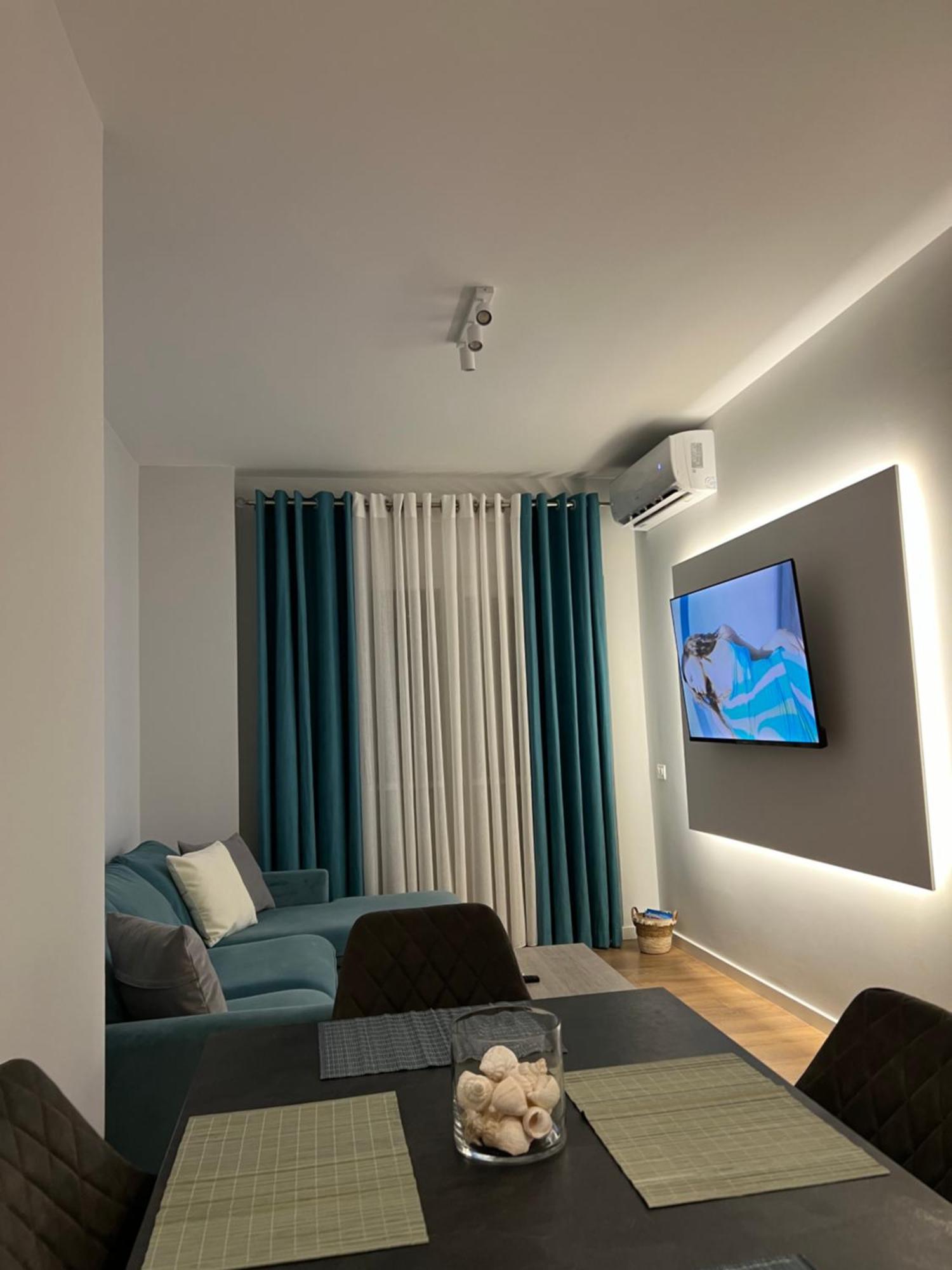 Jur Apartment Durres Bagian luar foto