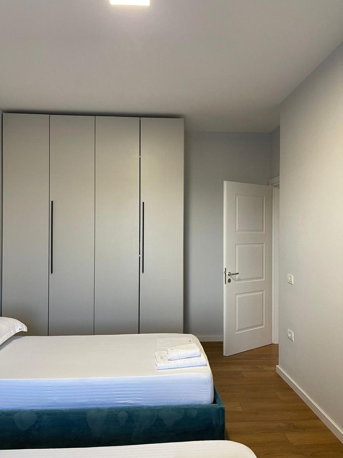 Jur Apartment Durres Bagian luar foto
