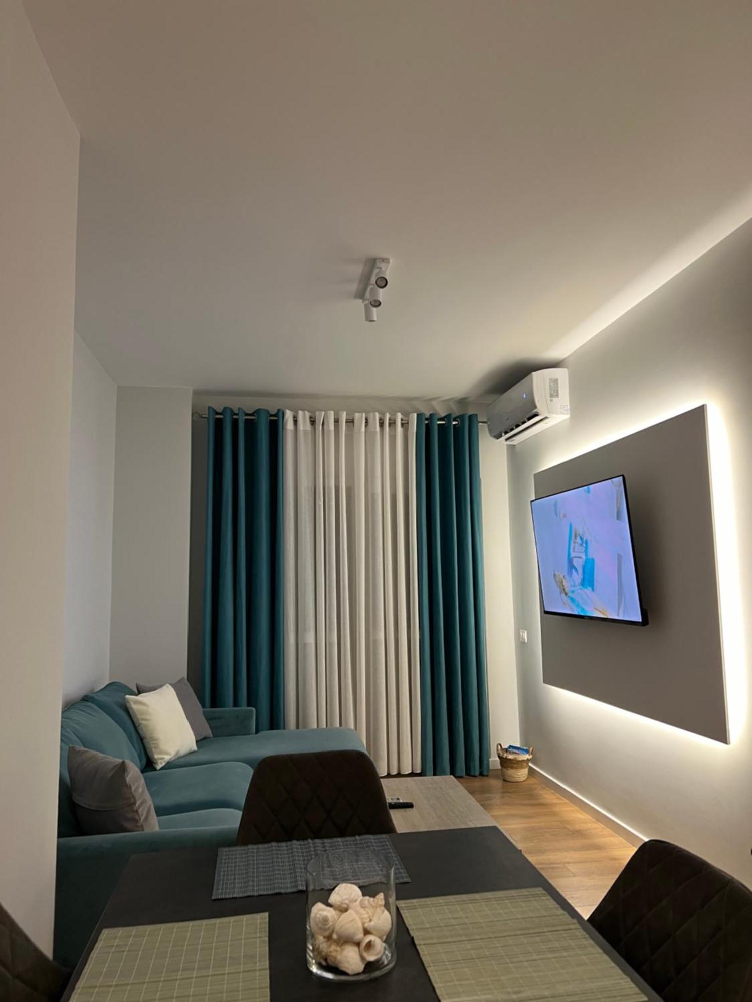 Jur Apartment Durres Bagian luar foto